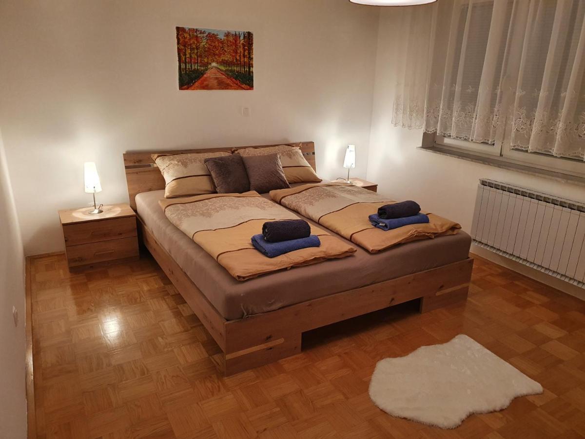 Apartma Kreda Mojstrana Esterno foto